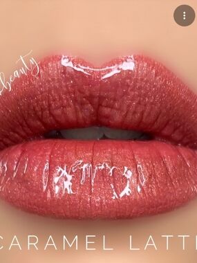 NWT! Senegence Glossy Caramel Latte LipSense